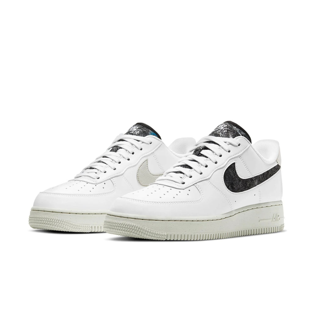 (WMNS) Air Force 1 07 SE Recycled Wool Pack - White Black