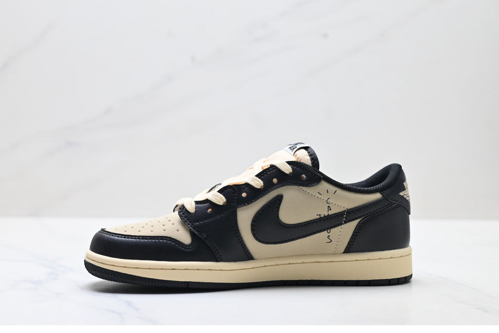 Air Jordan 1 LOW OG SP  x Travis Scott Pale Vanilla