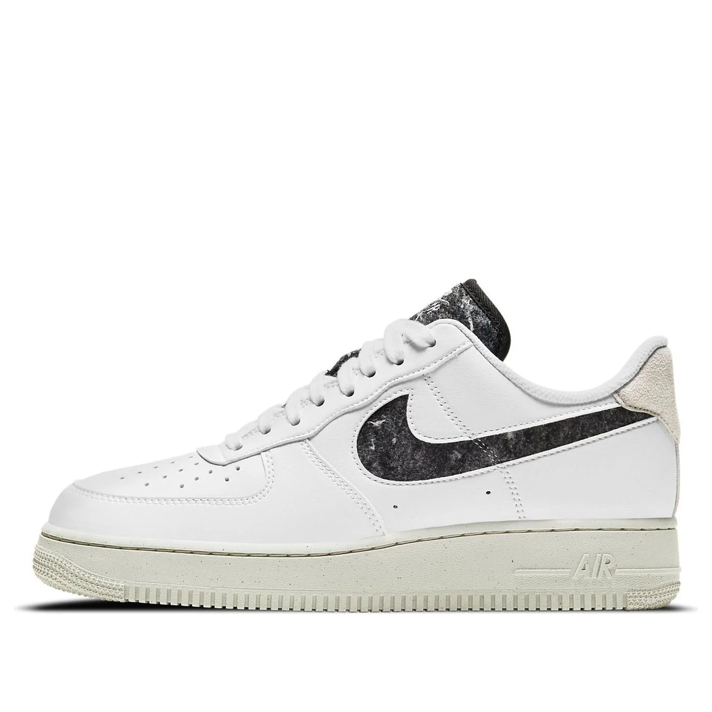 (WMNS) Air Force 1 07 SE Recycled Wool Pack - White Black